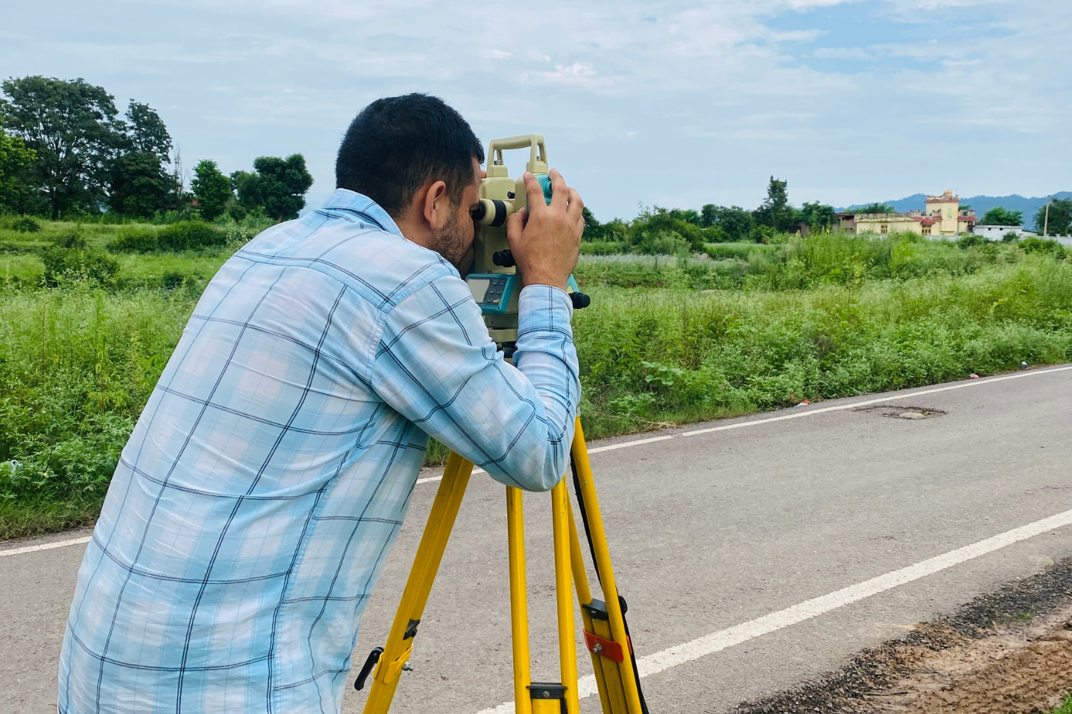 Strona internetowa dla geodety – co powinna zawierać
